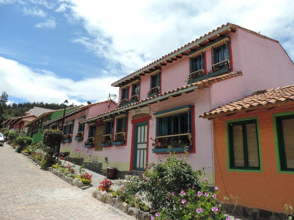 Hotel Los Geranios Duitama Buitenkant foto