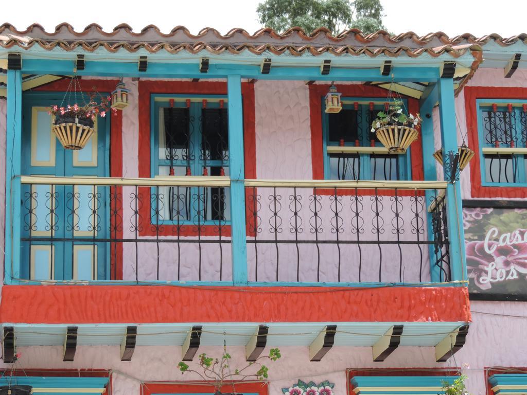 Hotel Los Geranios Duitama Kamer foto