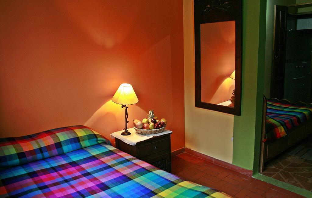 Hotel Los Geranios Duitama Kamer foto