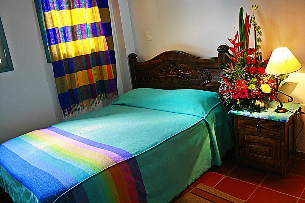 Hotel Los Geranios Duitama Buitenkant foto
