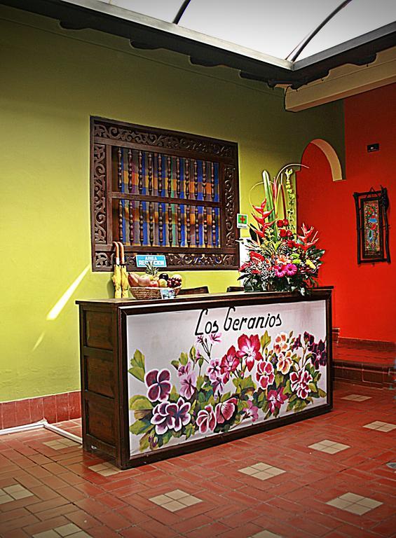 Hotel Los Geranios Duitama Buitenkant foto