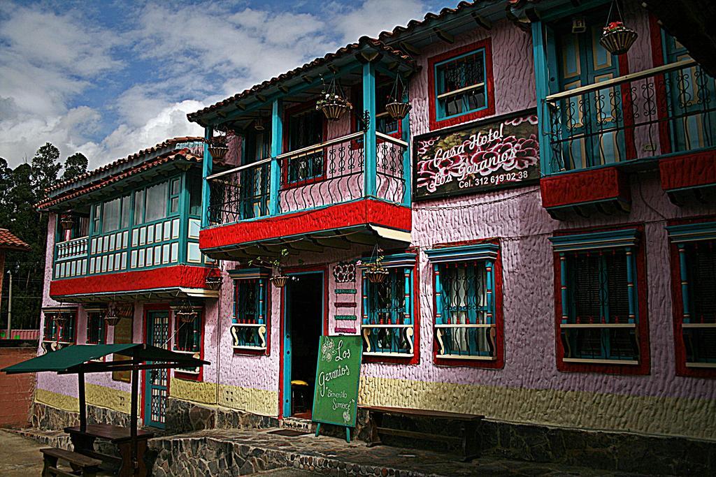 Hotel Los Geranios Duitama Buitenkant foto